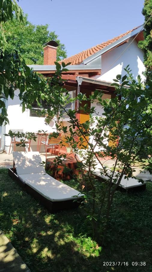 Apartman Stara Tresnja Kladovo Exteriör bild